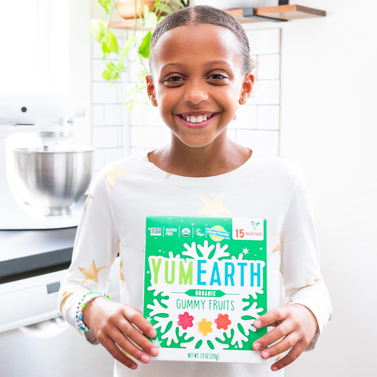 YumEarth Holiday Organic Gummy Fruits 15ct Box Allergy Friendly Christmas Candy, Dye Free, Gluten Free, Non GMO Fruit Snacks